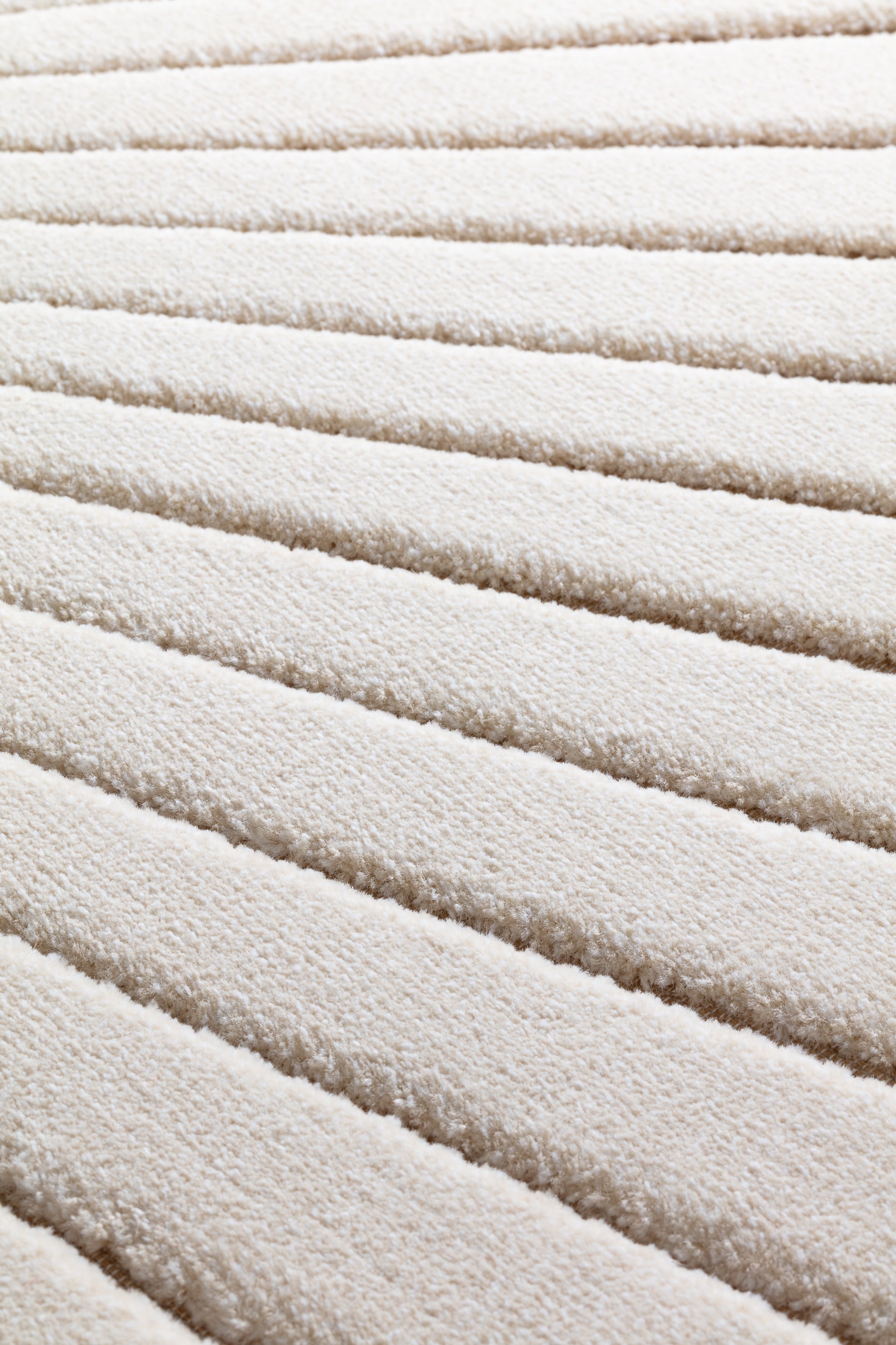 Echo 301 - Antique White